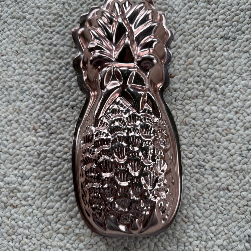 Vintage 1963 copper aluminum pineapple jello mold wall hanging kitchen decor